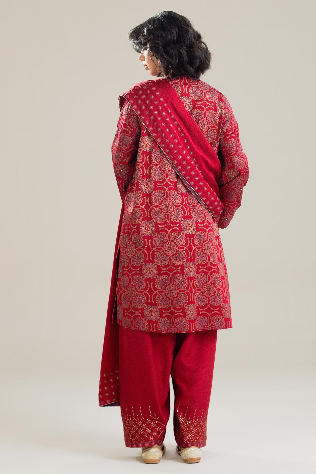 Zara Shahjahan | Handcrafted Suits | ZHC-045