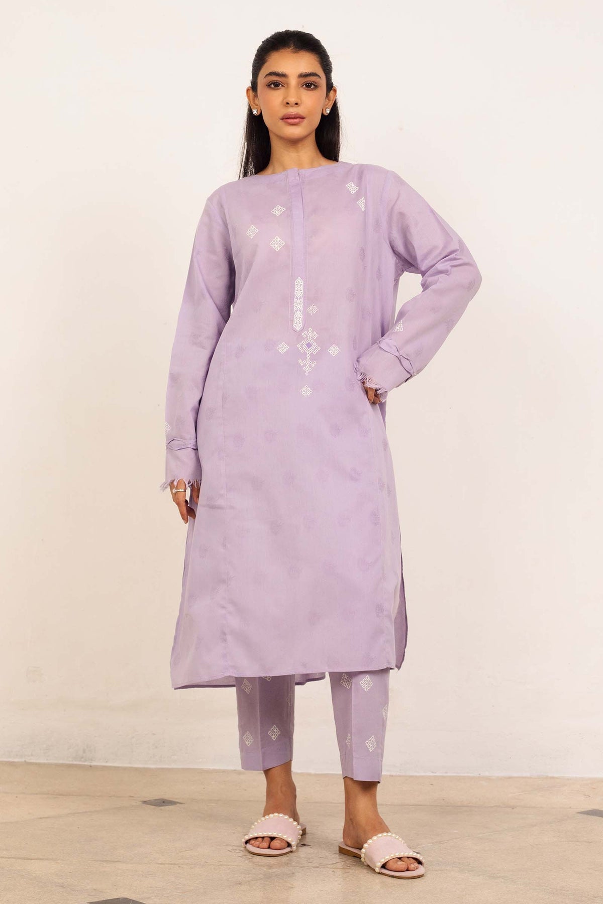 Zara Shahjahan | Basics 2024 | ZKT-1317