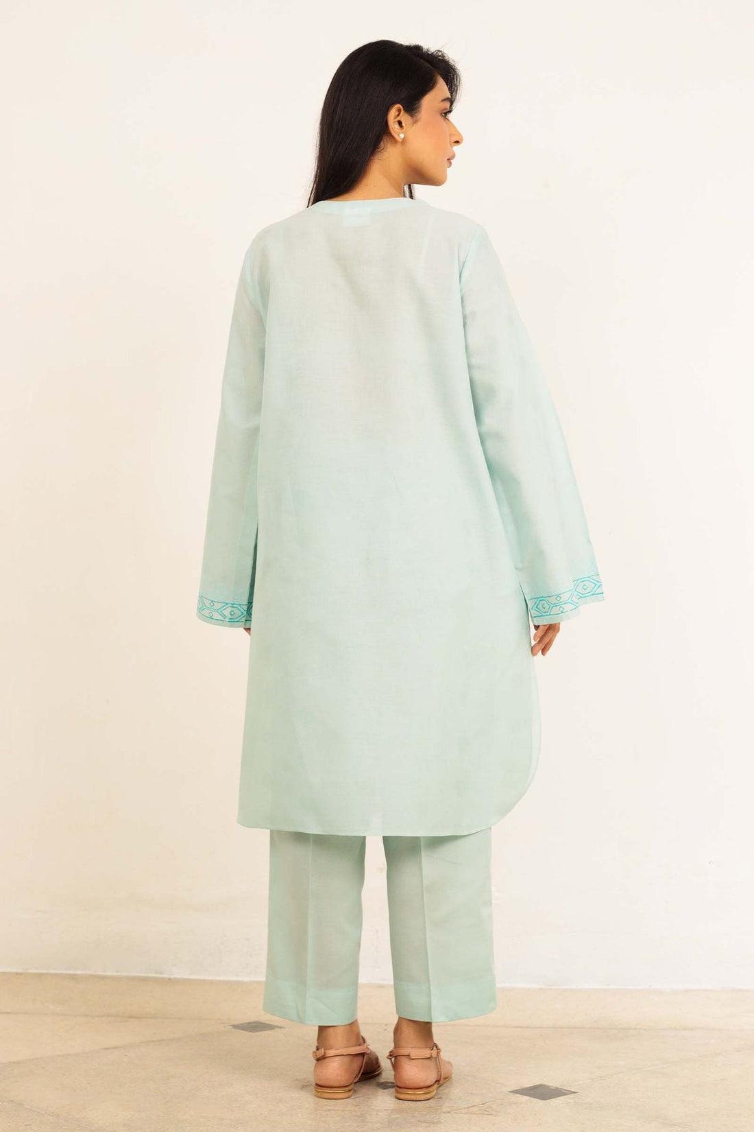 Zara Shahjahan | Basics 2024 | ZKT-1319