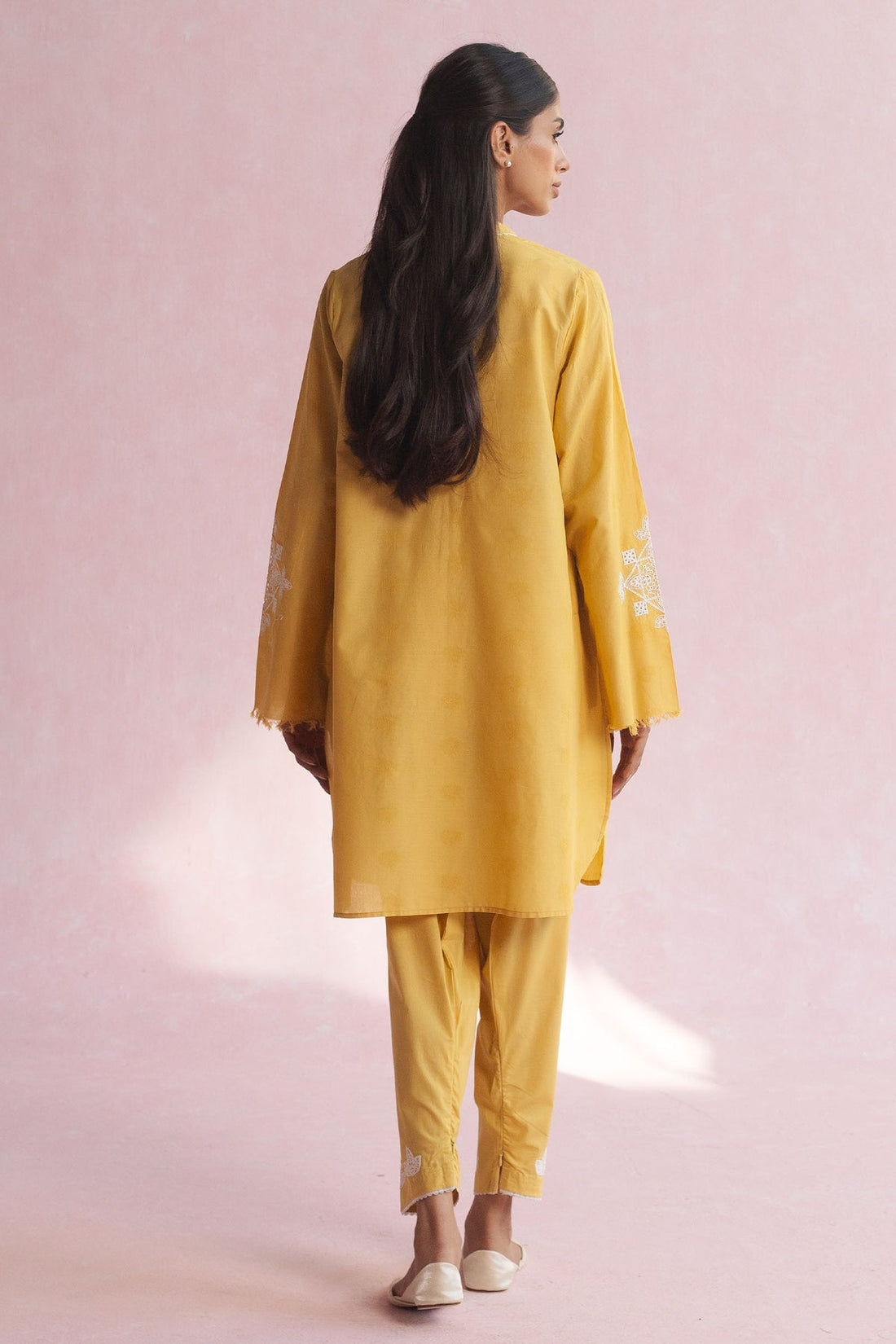 Zara Shahjahan | Basics 2024 | ZKT-1370