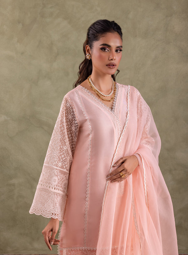 Zainab Chottani | Eid Edit | NEHAN - Hoorain Designer Wear - Pakistani Ladies Branded Stitched Clothes in United Kingdom, United states, CA and Australia