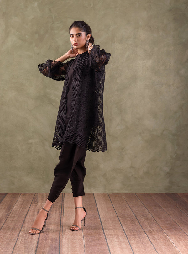 Zainab Chottani | Eid Edit | GULPOSH - Hoorain Designer Wear - Pakistani Ladies Branded Stitched Clothes in United Kingdom, United states, CA and Australia
