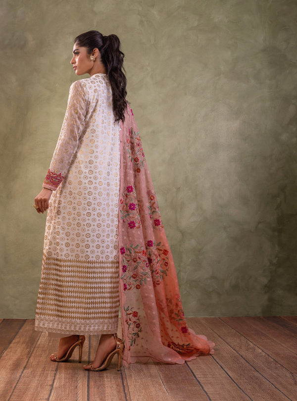 Zainab Chottani | Eid Edit | MAVI - Hoorain Designer Wear - Pakistani Ladies Branded Stitched Clothes in United Kingdom, United states, CA and Australia