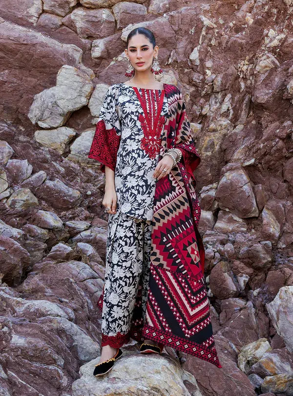 Zainab Chottani | Winter Shawls | Asna - Hoorain Designer Wear - Pakistani Ladies Branded Stitched Clothes in United Kingdom, United states, CA and Australia