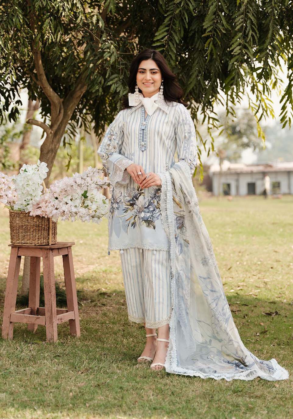 Zarqash | Luxe Lawn 24 | ZQ 15 - Pakistani Clothes for women, in United Kingdom and United States