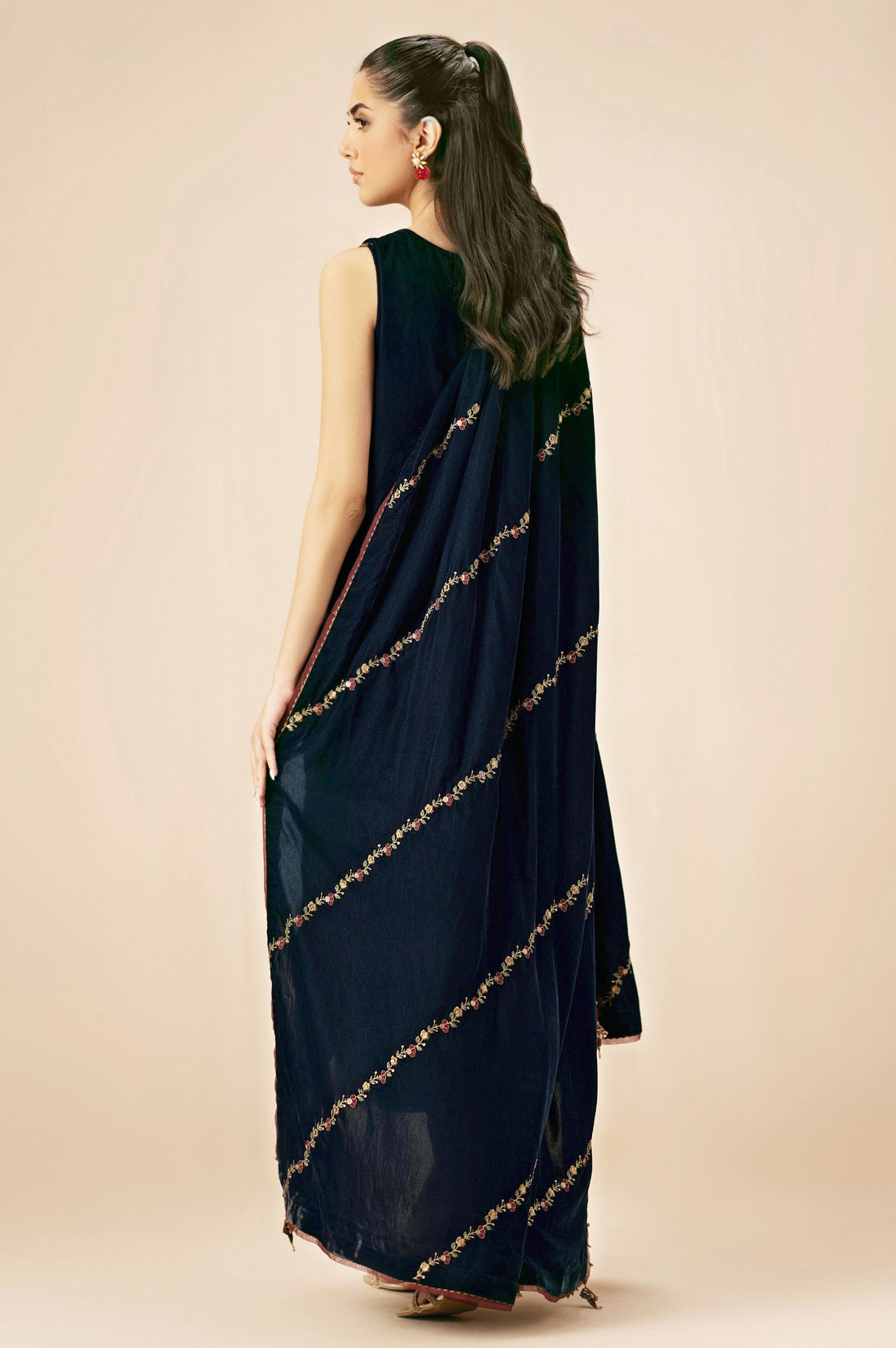 Zeen | Winter Collection | Velvet 24