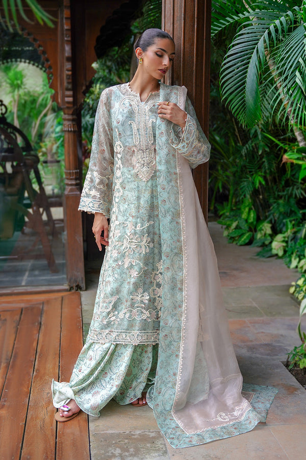 Sania Maskatiya | Inaya Formals | Zerin