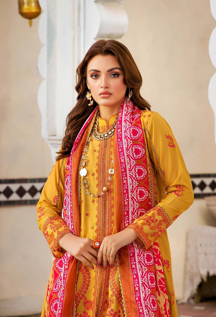 Adans Libas | Humaira Zia Pret Lawn | 5853 - Pakistani Clothes - Hoorain Designer Wear