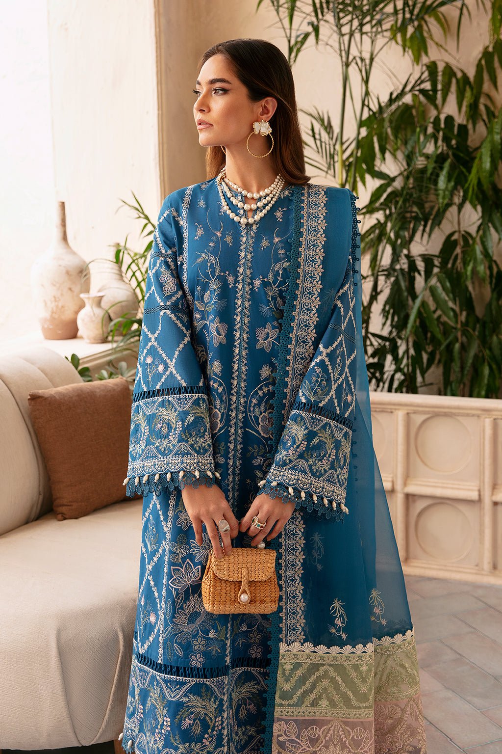 Afrozeh | Cascade Luxury Lawn 24 | Amelia - Pakistani Clothes - Hoorain Designer Wear