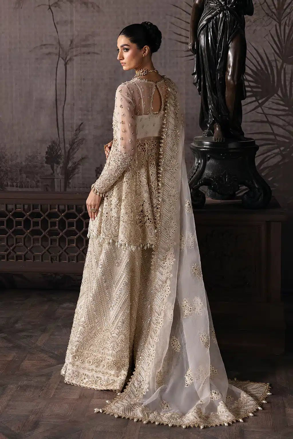 Afrozeh | The Brides Edit 23 | Helena - Pakistani Clothes - Hoorain Designer Wear