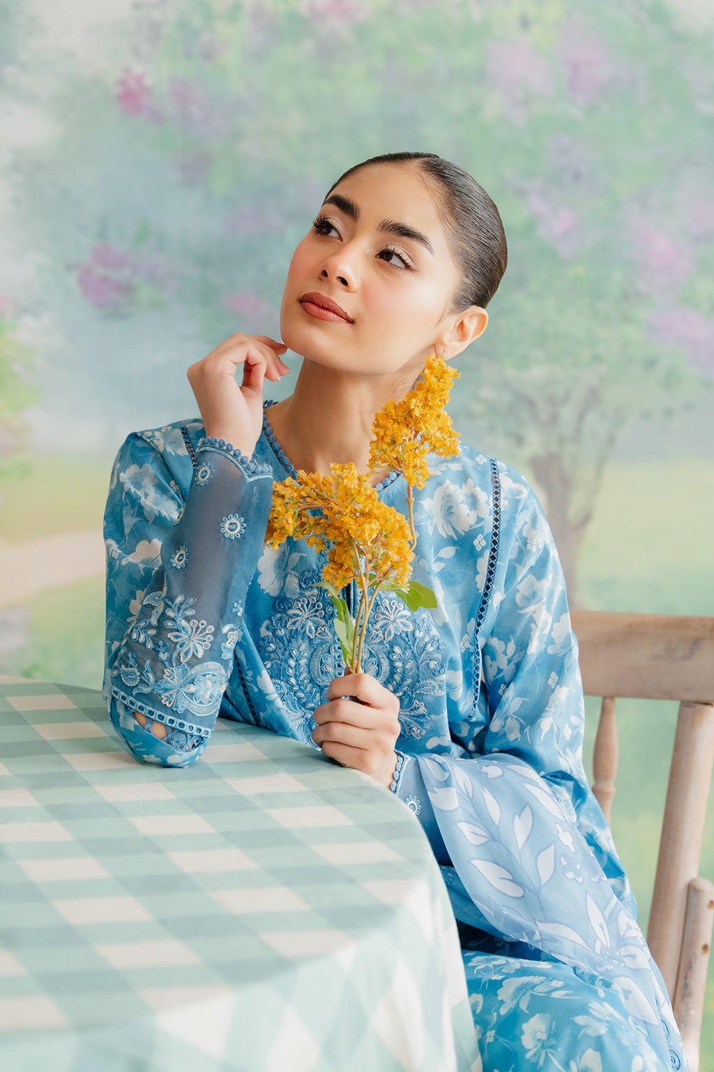 Afrozeh | The Floral Charm | Nigella - Pakistani Clothes - Hoorain Designer Wear