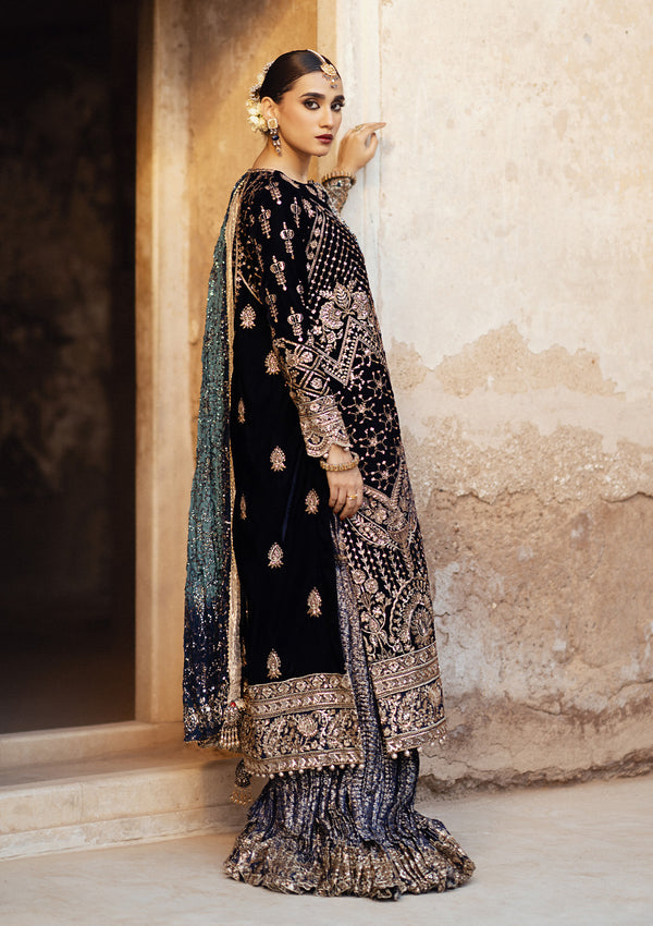 Aik Atelier Dastoor Velvet 24 | Weddimg Dresses UK Tagged "Black" Hoorain Designer Wear Aik Atelier Dastoor Velvet 24 | Weddimg Dresses UK Tagged "Black" Hoorain Designer Wear