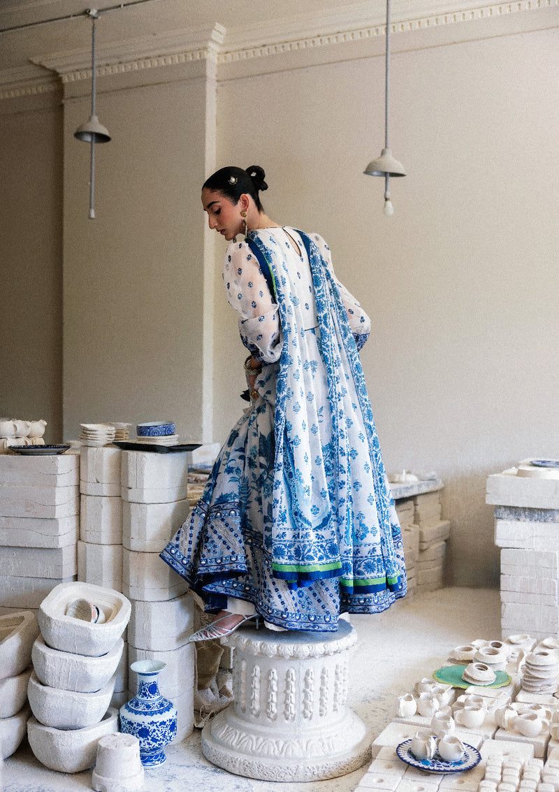 Aik Atelier | Lady Aik 26 | Lady Aik - Look B2605