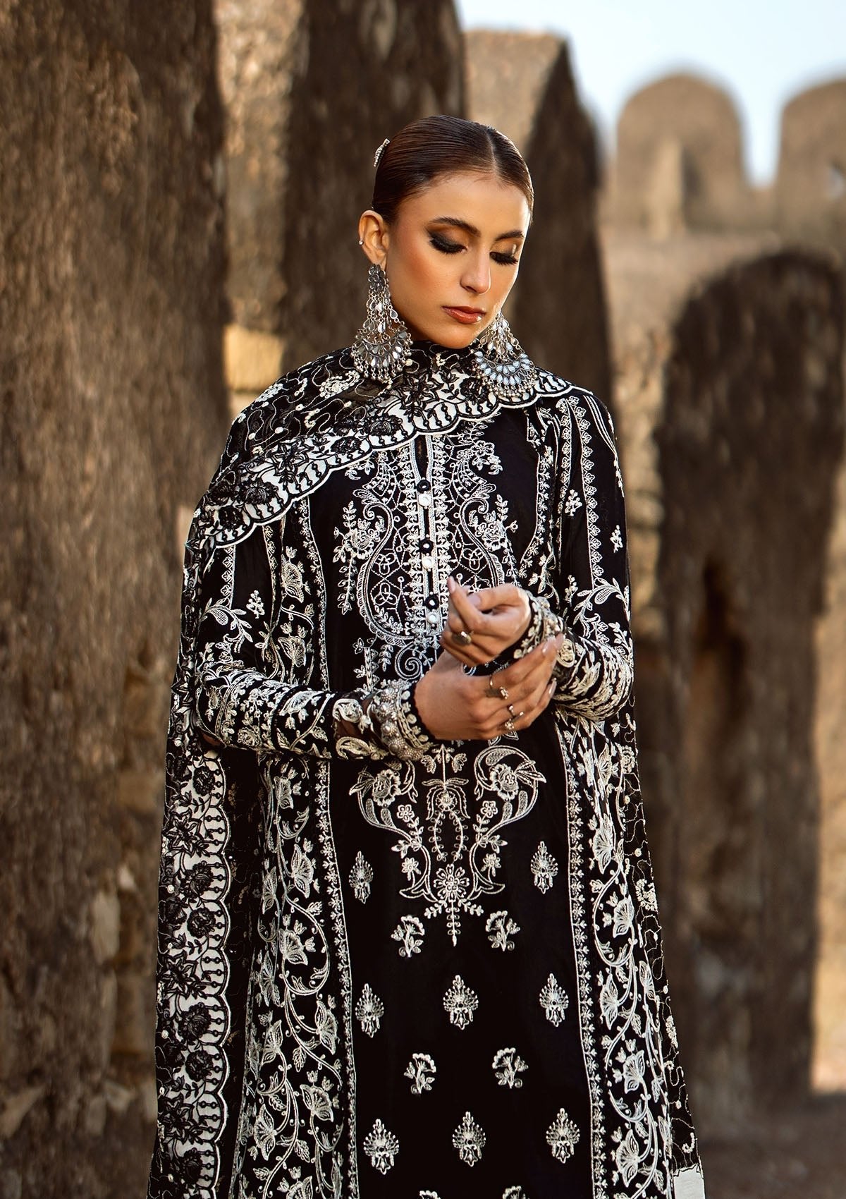 Aik Atelier | Pardes Lawn 24 | LOOK 08 - Pakistani Clothes - Hoorain Designer Wear