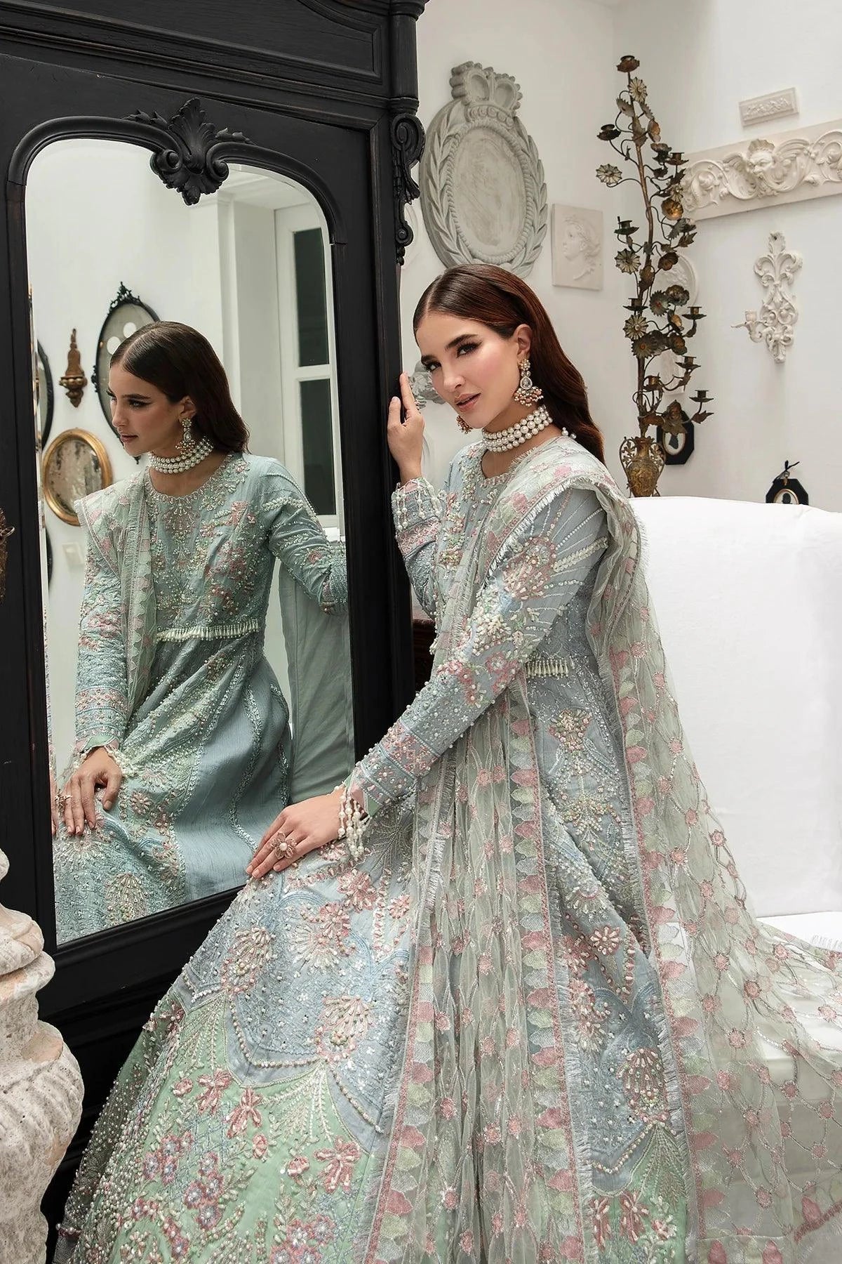 AJR Couture | Alif Luxury Wedding Formals 23 | Veronica - Pakistani Clothes - Hoorain Designer Wear