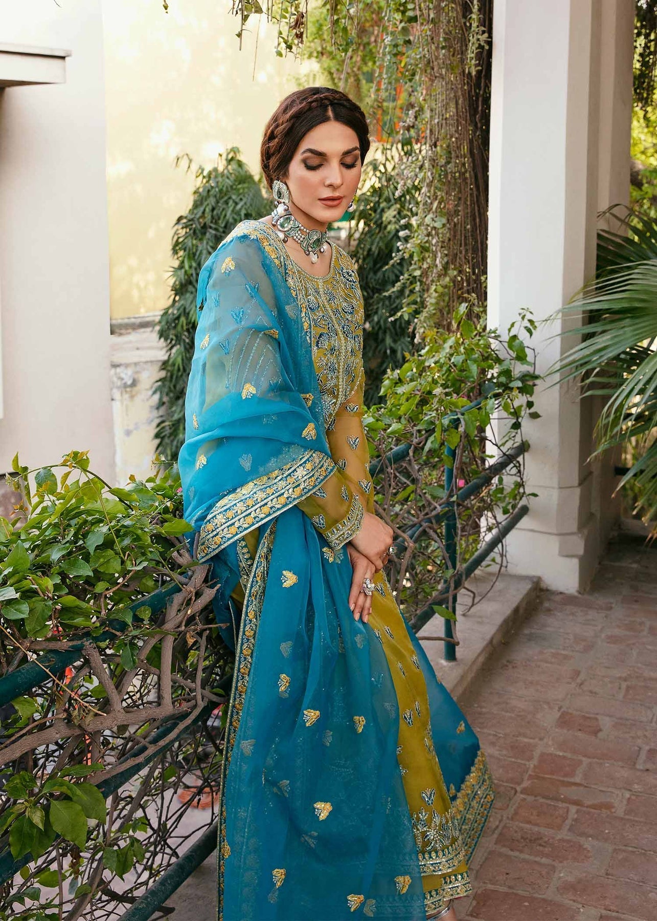 Akbar Aslam | Wedding Formals | DAVINA - Pakistani Clothes - Hoorain Designer Wear