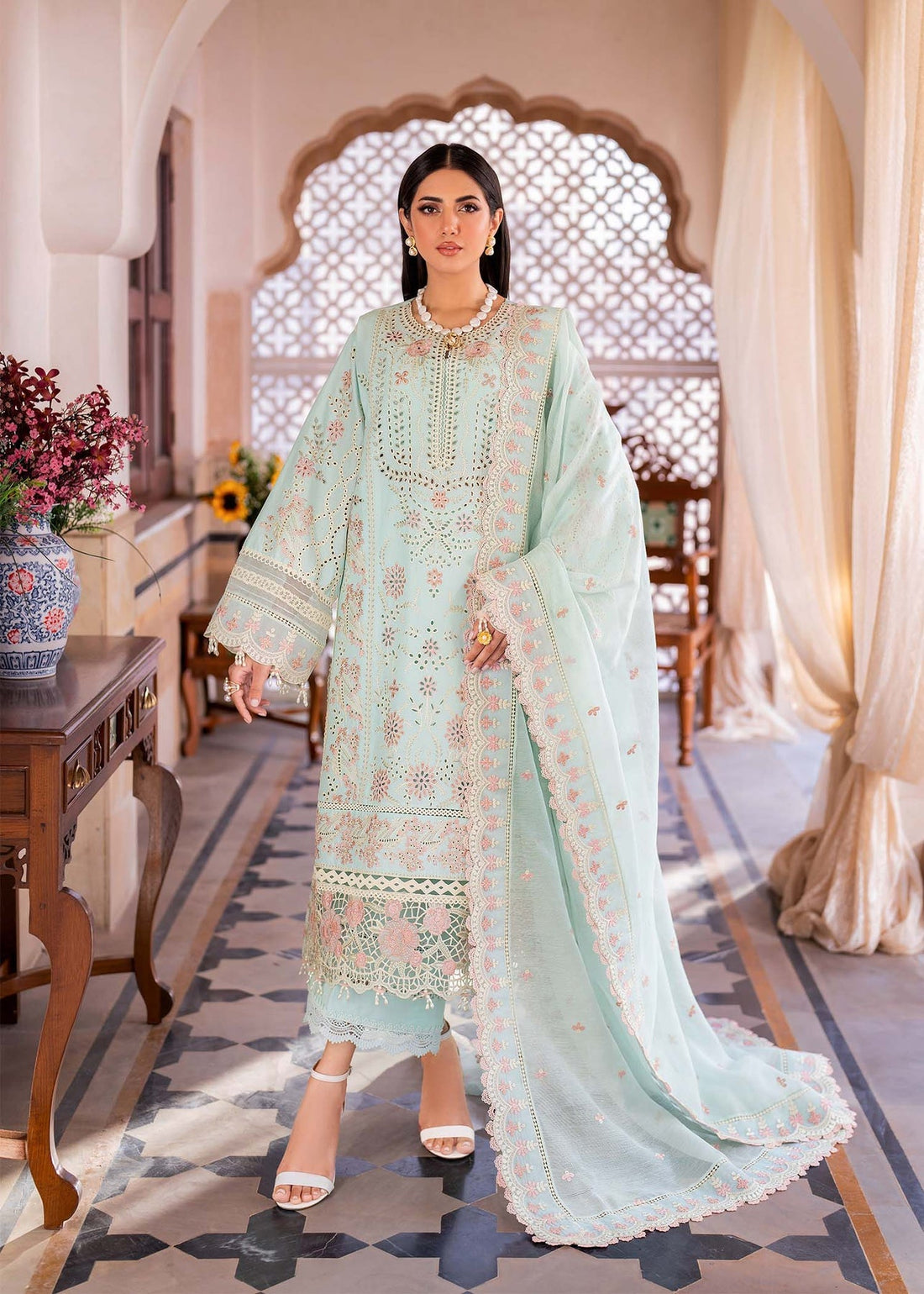 Akbaraslam | Hayat Luxury Lawn 24 | CRESCENT - Pakistani Clothes - Hoorain Designer Wear