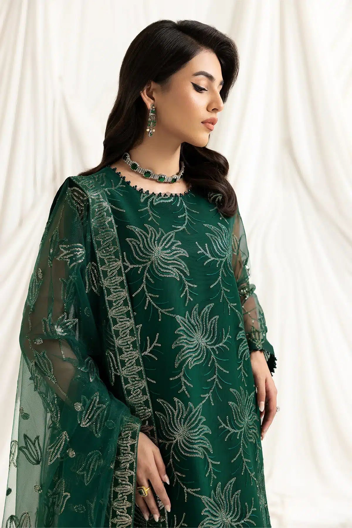 Alizeh | Dua Formals 23 | DUA - V02D05A - ELNAZ(GREEN) - Pakistani Clothes - Hoorain Designer Wear