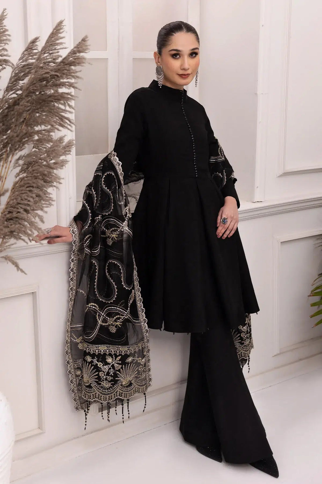 Alizeh | Formals Collection | Black Dress 3 piece - RTW1008 - Pakistani Clothes - Hoorain Designer Wear