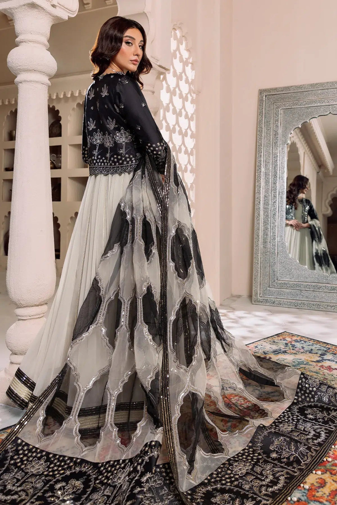 Alizeh | Formals Collection | Offwhite Black 4 piece - RTW1016 - Pakistani Clothes - Hoorain Designer Wear