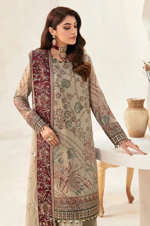 Alizeh | Heer Festive Collection 24 | Aysun - V17D02 - Pakistani Clothes - Hoorain Designer Wear