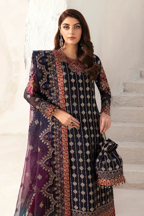 Alizeh | Heer Festive Collection 24 | Nagar - V17D03 - Pakistani Clothes - Hoorain Designer Wear