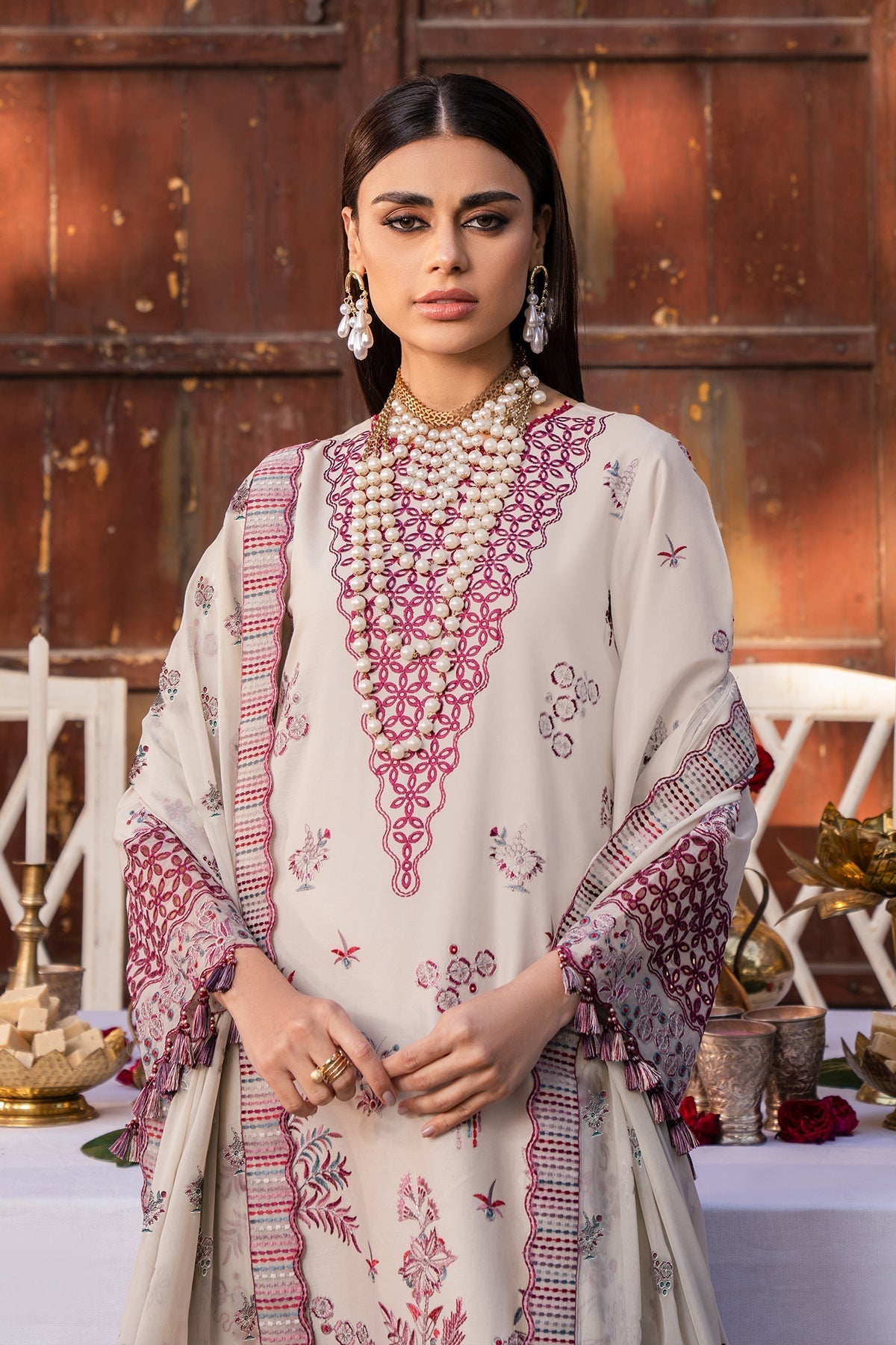 Alizeh | Rawayat Luxury Lawn 24 | Hayat - Pakistani Clothes - Hoorain Designer Wear