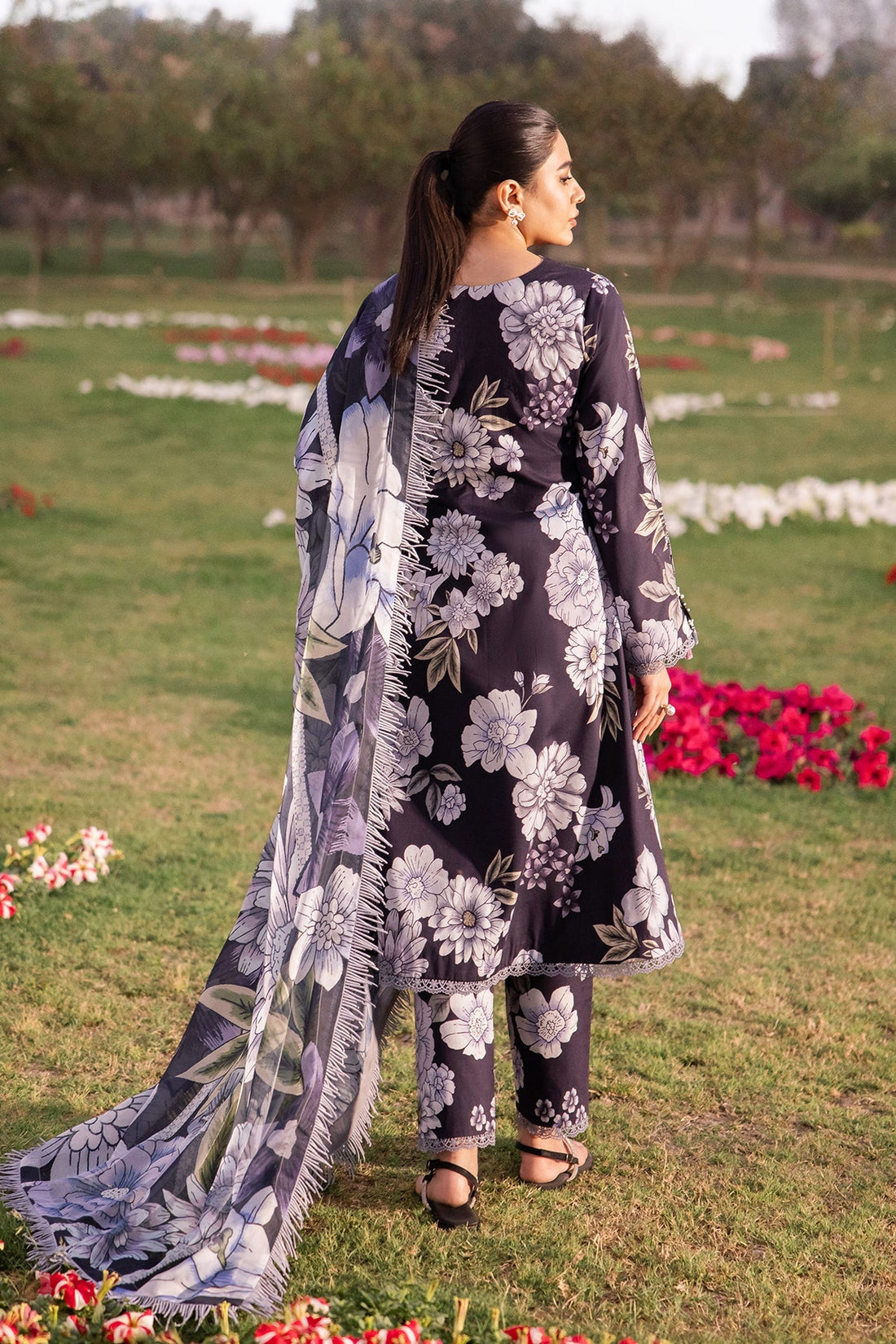 Alizeh | Sheen Lawn Prints 24 | CALLA - Pakistani Clothes - Hoorain Designer Wear