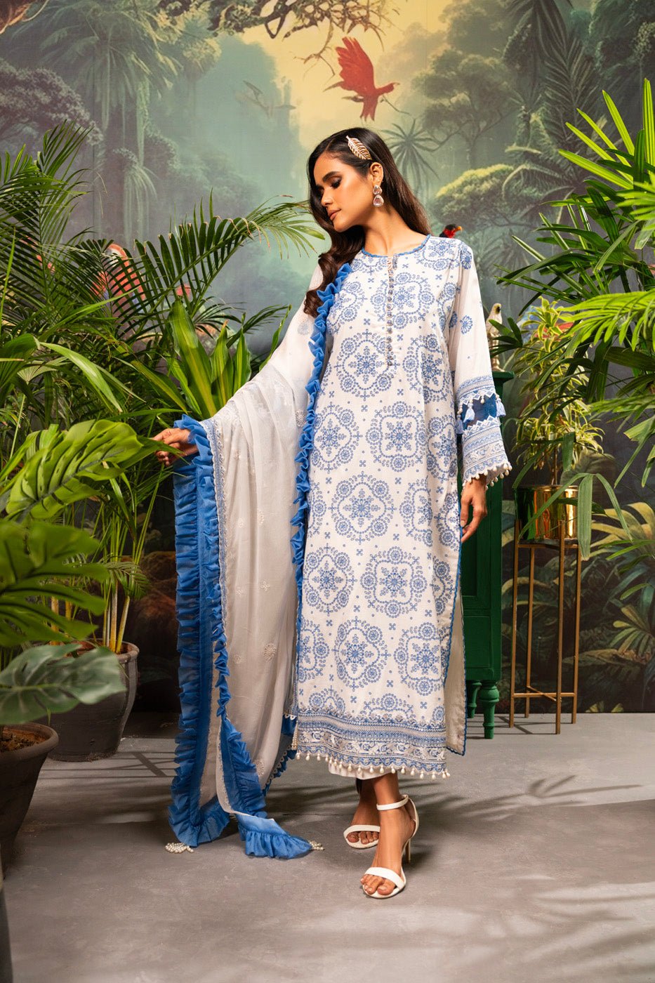 Alkaram | Luxury Lawn 24 | EC - 11 - 24 - Pakistani Clothes - Hoorain Designer Wear