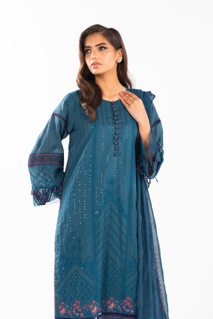 Alkaram | Luxury Lawn 24 | EC-06-24 - Hoorain Designer Wear - Pakistani Ladies Branded Stitched Clothes in United Kingdom, United states, CA and Australia