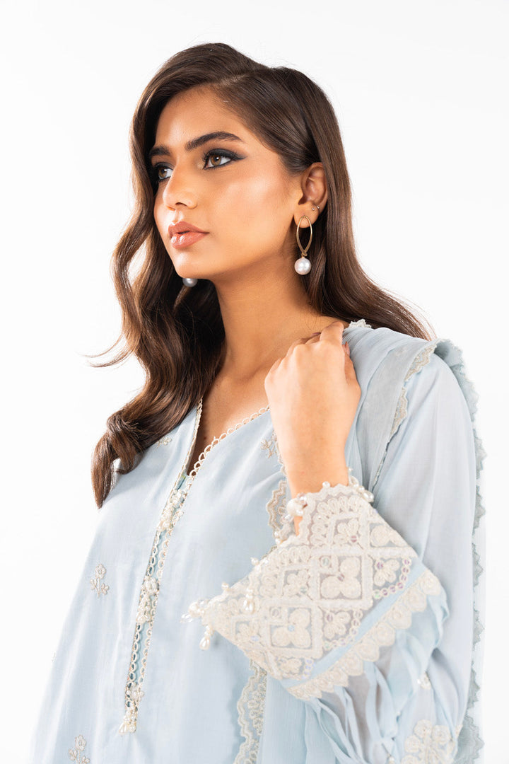 Alkaram | Luxury Lawn 24 | EC-08-24 - Hoorain Designer Wear - Pakistani Ladies Branded Stitched Clothes in United Kingdom, United states, CA and Australia