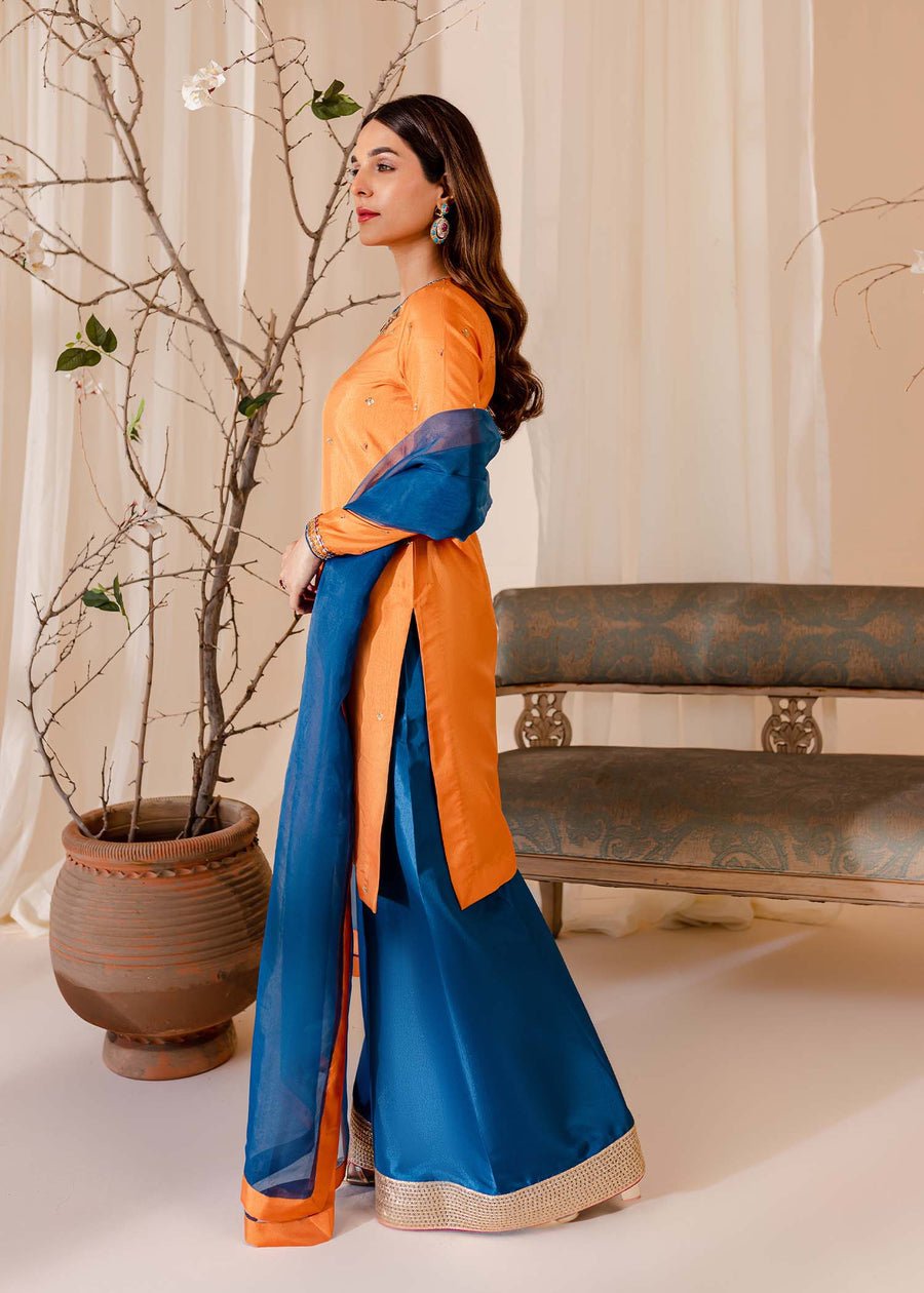 Allure | Denara Formals | DELILAH - Pakistani Clothes - Hoorain Designer Wear