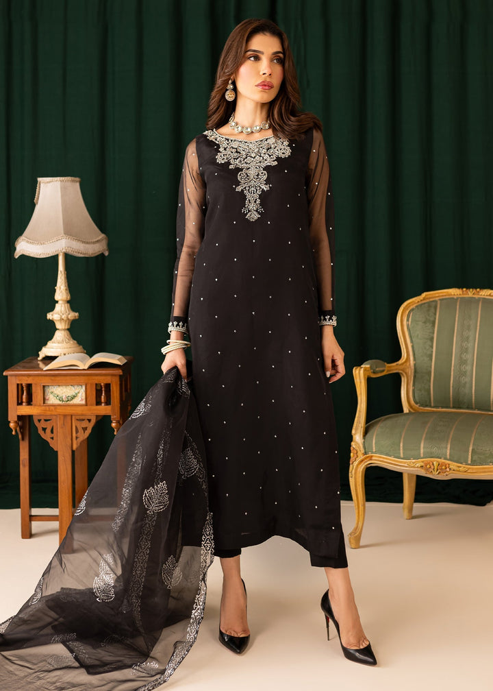 Allure | Maya Formals | MERAL - Pakistani Clothes - Hoorain Designer Wear