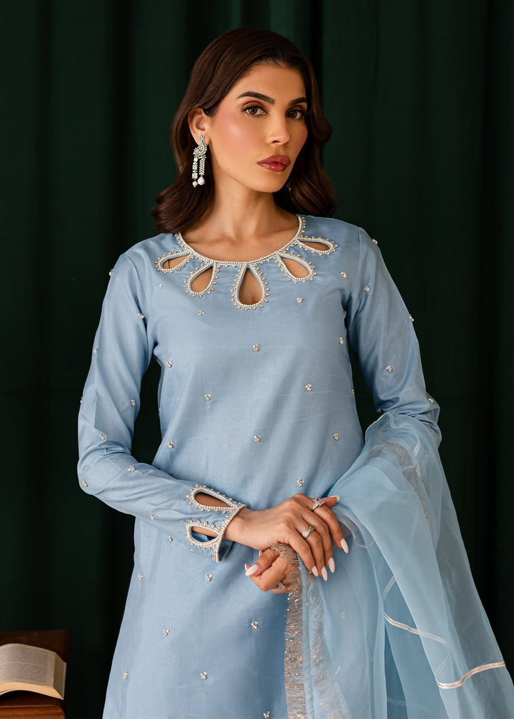 Allure | Maya Formals | NURAY - Pakistani Clothes - Hoorain Designer Wear