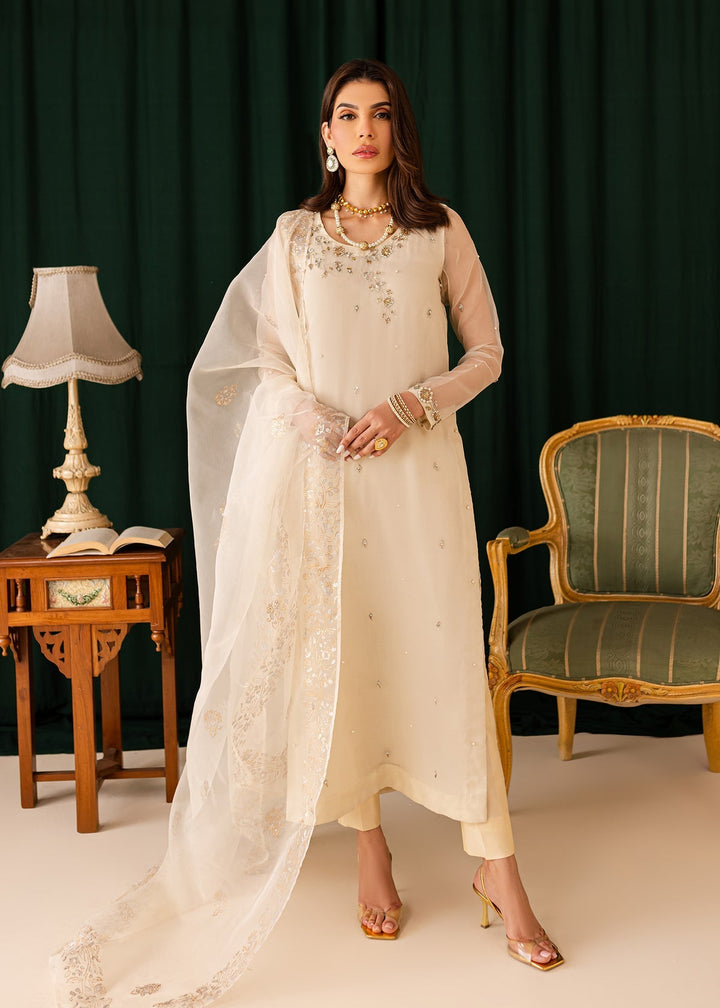 Allure | Maya Formals | TIANA - Pakistani Clothes - Hoorain Designer Wear