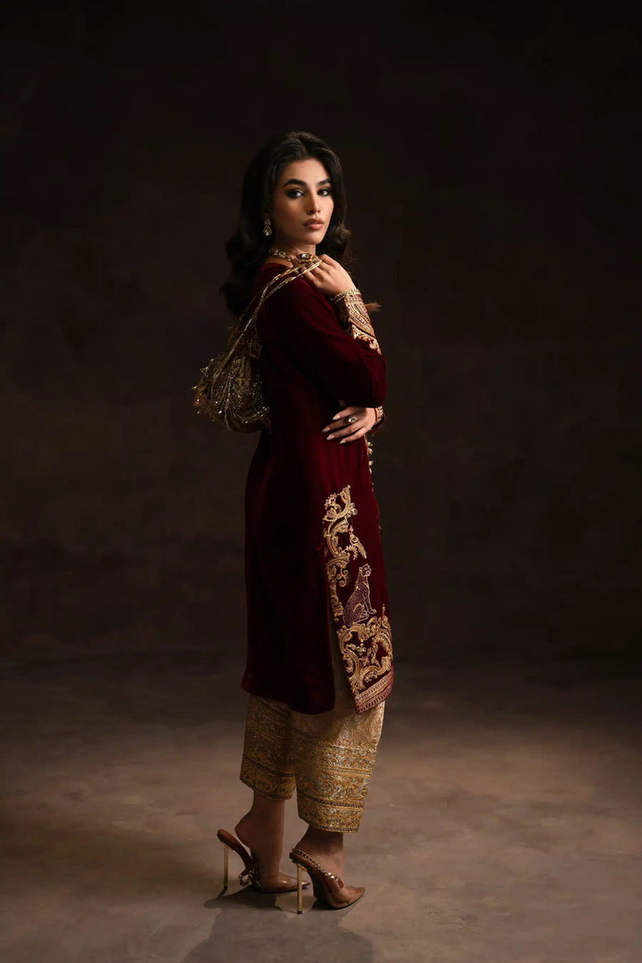 Ammara Khan | Velvet 23/24 | CLASSIC MAROON AND GOLD VELVET SET (D - 04) - Pakistani Clothes - Hoorain Designer Wear