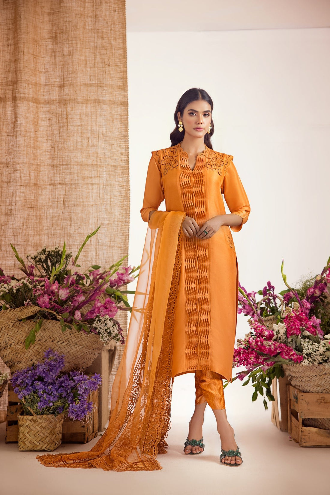 Anam Akhlaq | Festive Collection | D - 39 - Pakistani Clothes - Hoorain Designer Wear