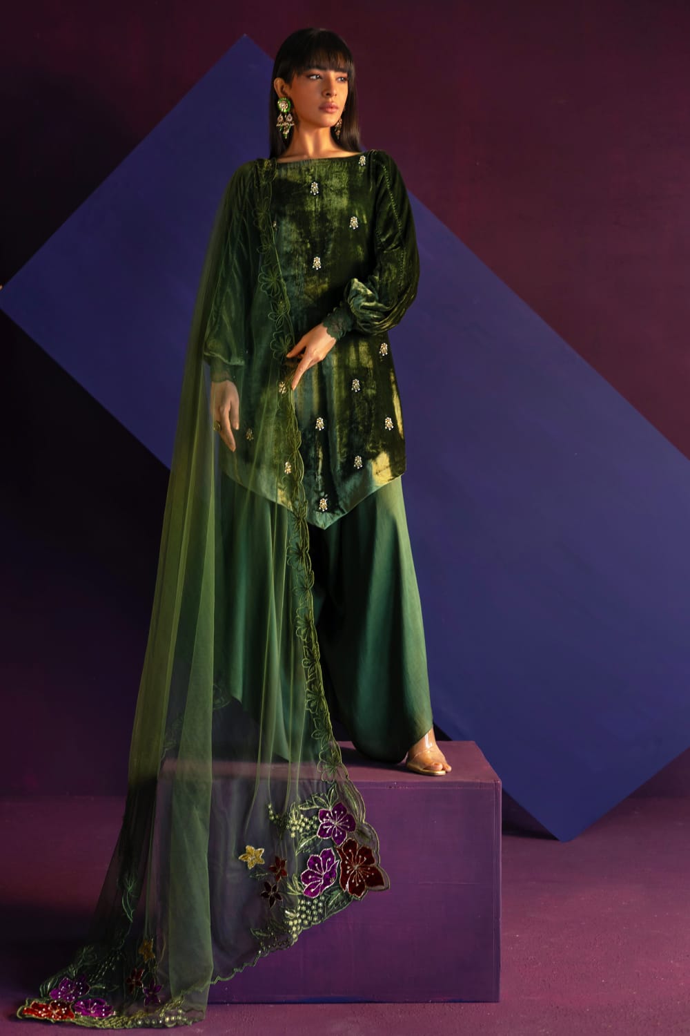 Anam Akhlaq | Festive Collection | D - 40 - Pakistani Clothes - Hoorain Designer Wear