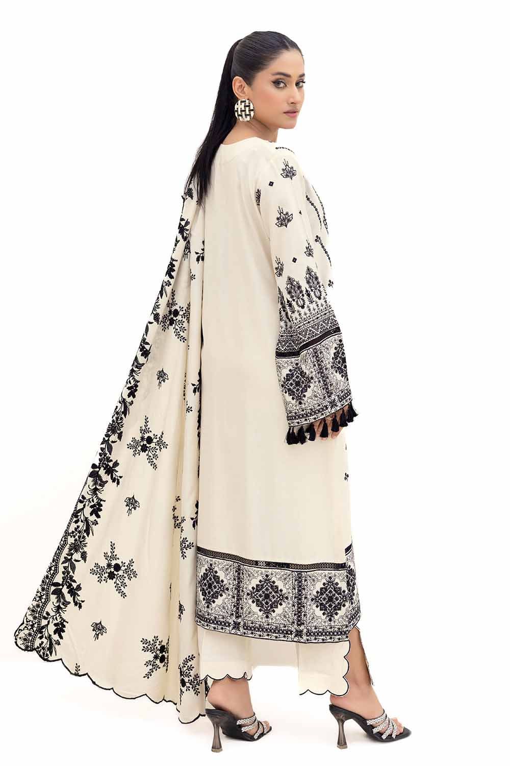 Gul Ahmed | Winter Collection 24 | Acrylic Dupatta AP-42006