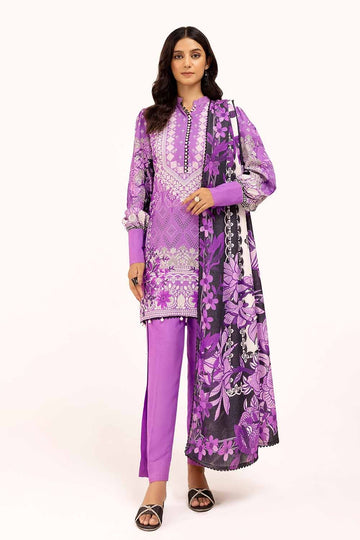 Gul Ahmed | Winter Collection 24 | Karandi Suit AY-42002