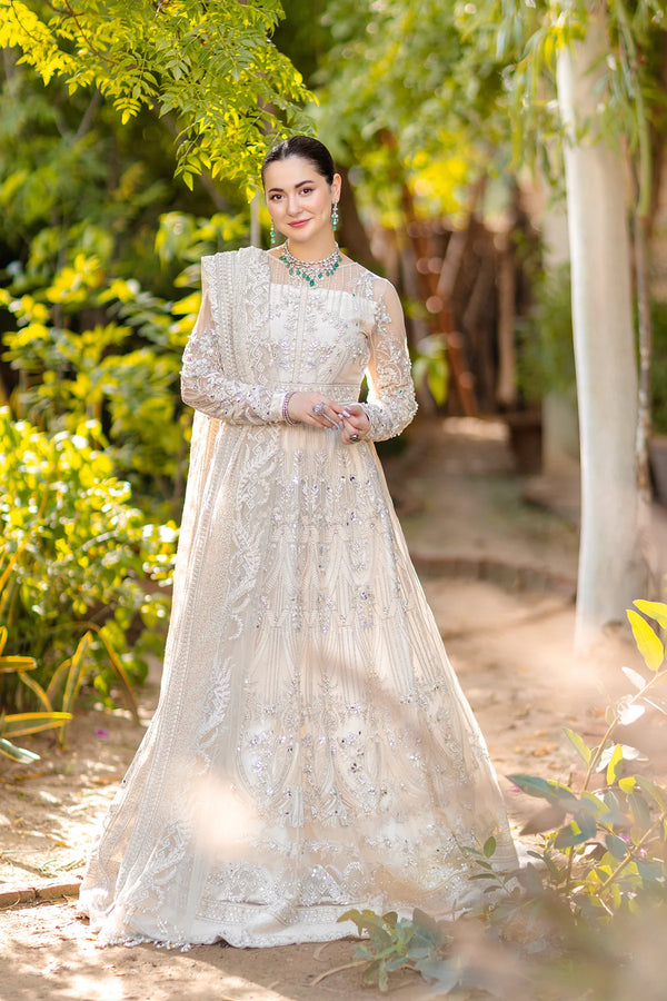 Azzal | Noor Wedding Formals | Safed - Hoorain Designer Wear - Pakistani Ladies Branded Stitched Clothes in United Kingdom, United states, CA and Australia