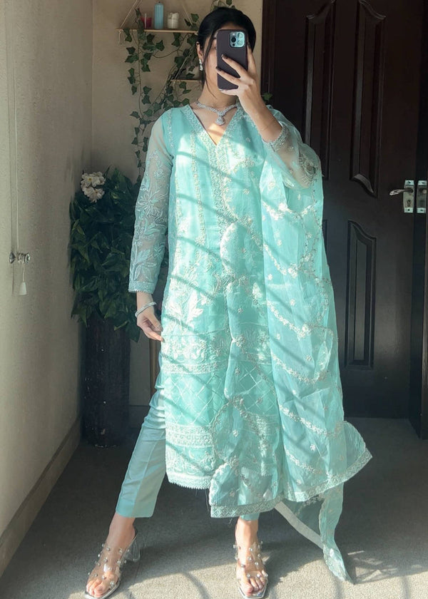 Daud Abbas | Formals Collection | Missa - Hoorain Designer Wear - Pakistani Ladies Branded Stitched Clothes in United Kingdom, United states, CA and Australia