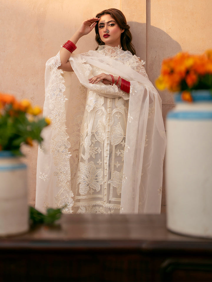 Binilyas | Dilbaro Embroidered Festive Lawn 24 | 402-B - Hoorain Designer Wear - Pakistani Ladies Branded Stitched Clothes in United Kingdom, United states, CA and Australia