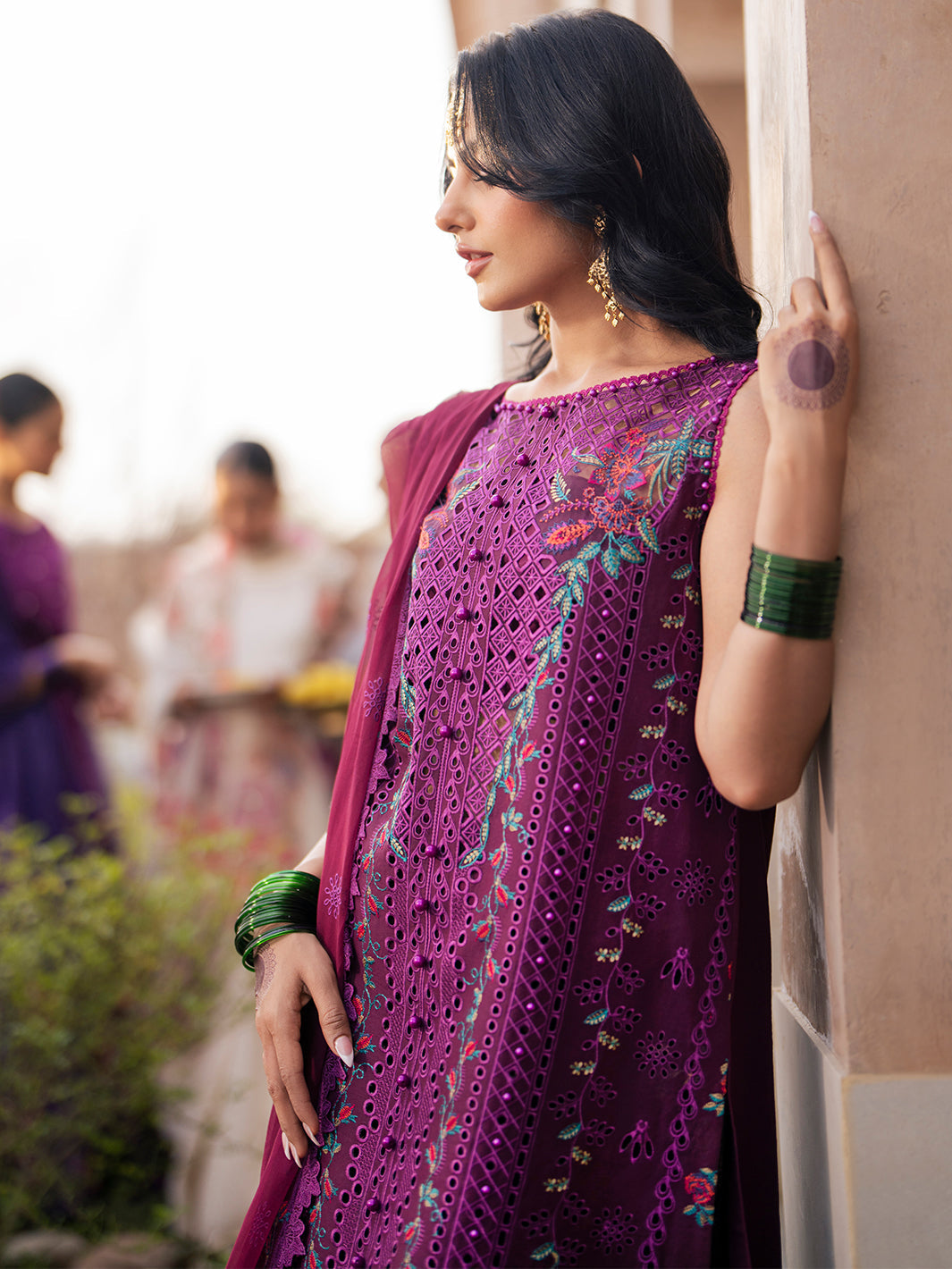 Binilyas | Dilbaro Embroidered Festive Lawn 24 | 405-B - Pakistani Clothes for women, in United Kingdom and United States