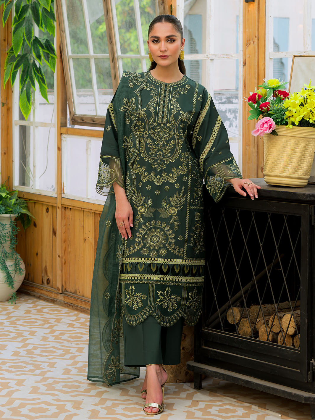 Mahnur | Bella Lawn 24 | BL - 06 - Pakistani Clothes for women, in United Kingdom and United States