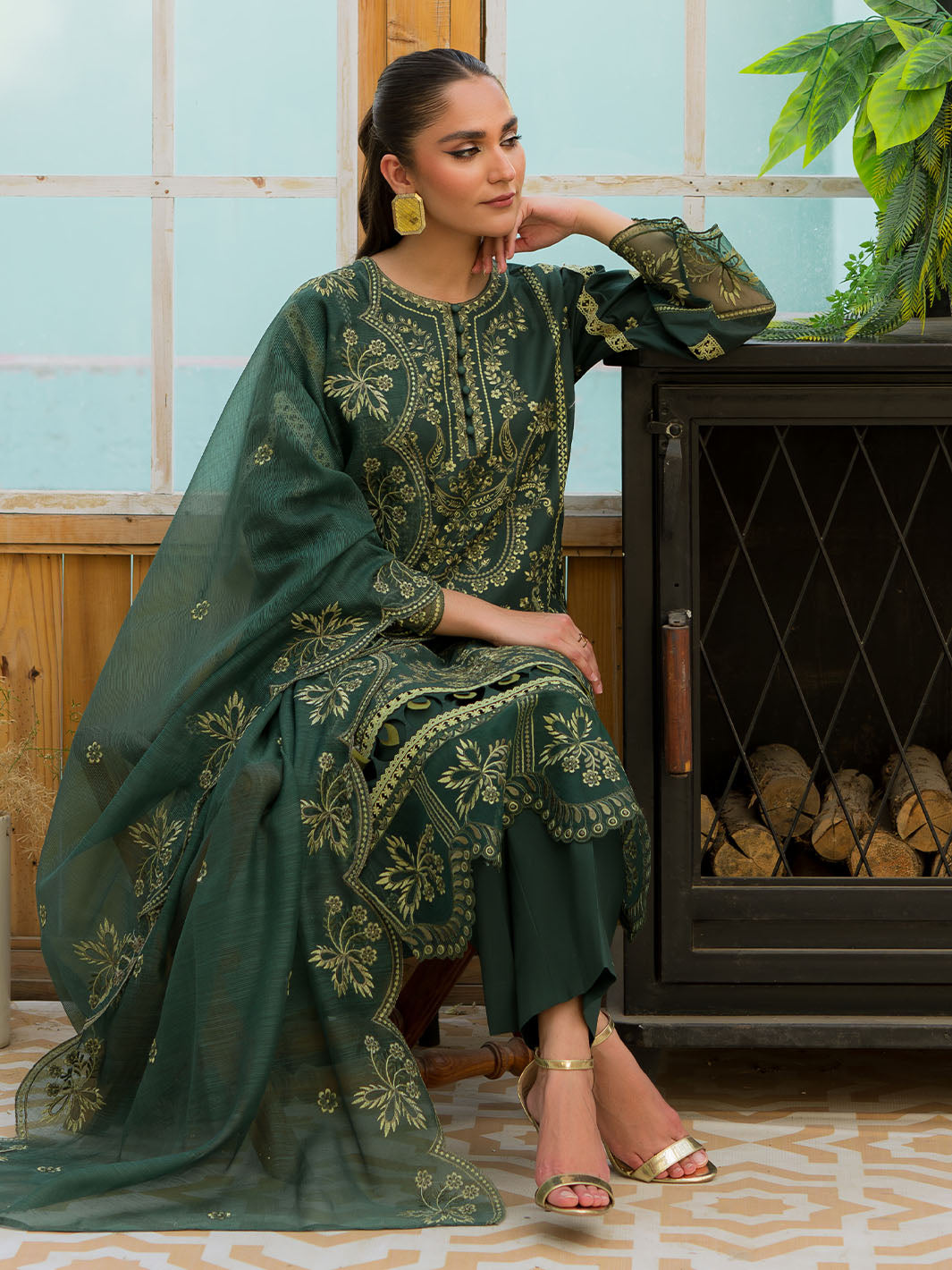 Mahnur | Bella Lawn 24 | BL - 06 - Pakistani Clothes for women, in United Kingdom and United States