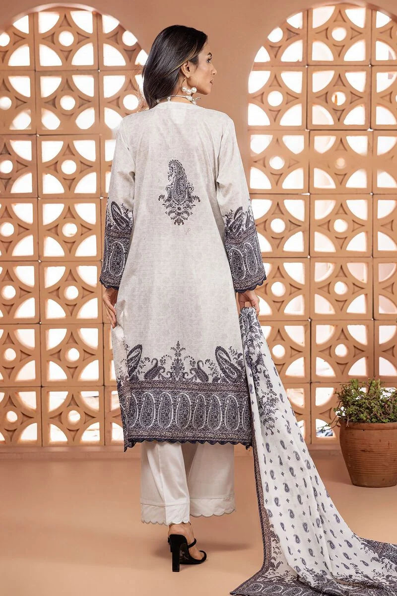 Khaadi | Essential Winter 24 | KEW 02