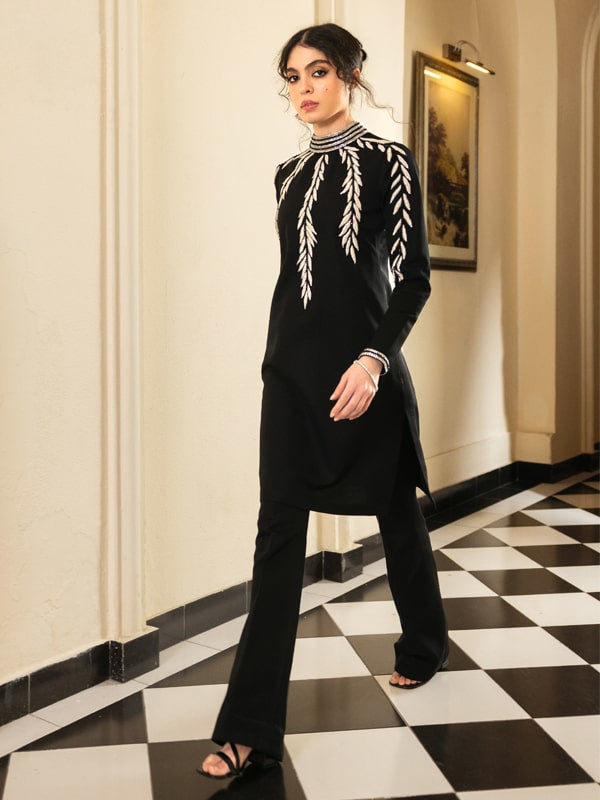 Caia | Mahiri Luxury Edit’24 | VIVACIÉ (BLACK) - Pakistani Clothes for women, in United Kingdom and United States