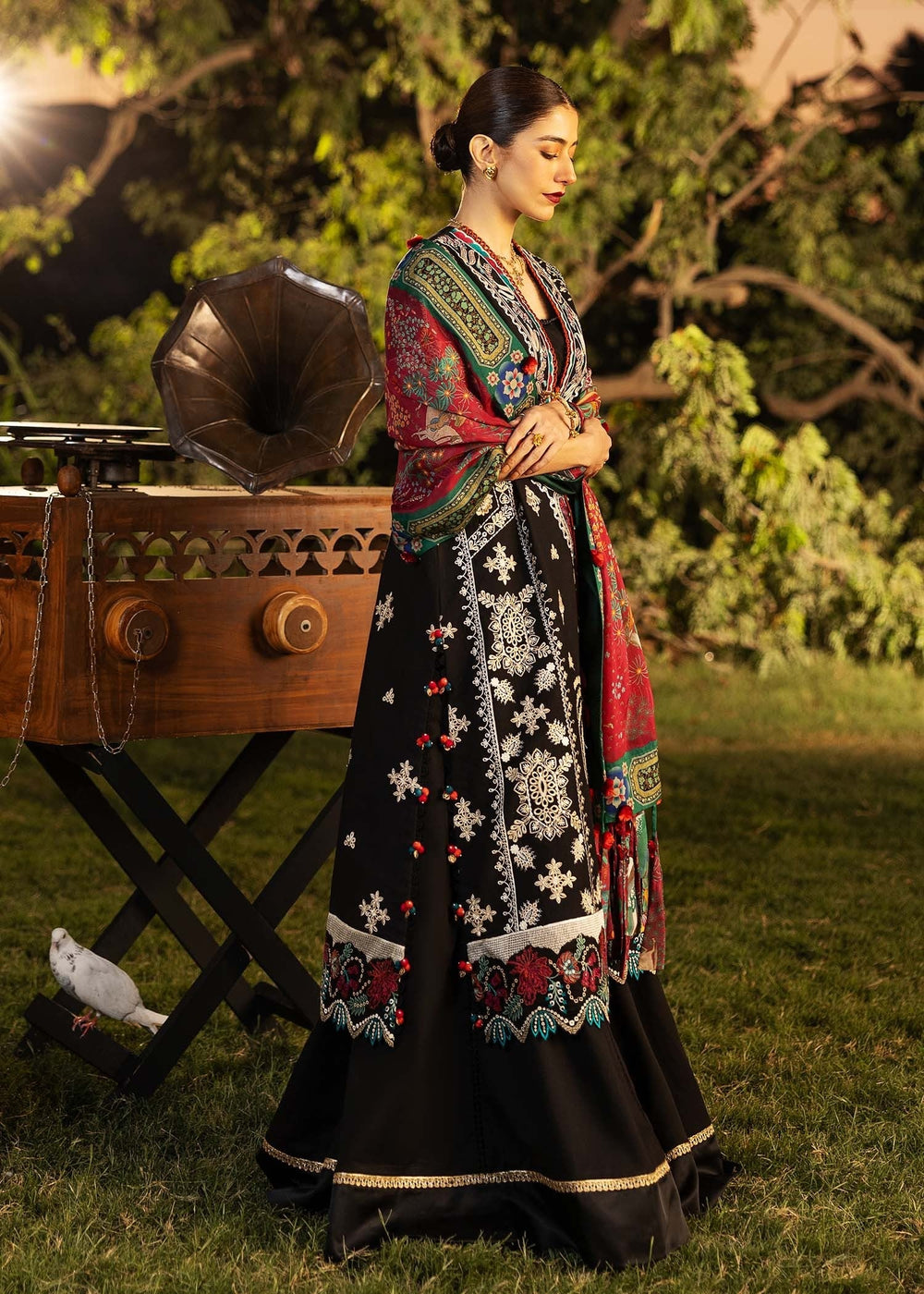 Sadaf Fawad Khan | Siraa Lawn 25 | PALM ISLAND - A