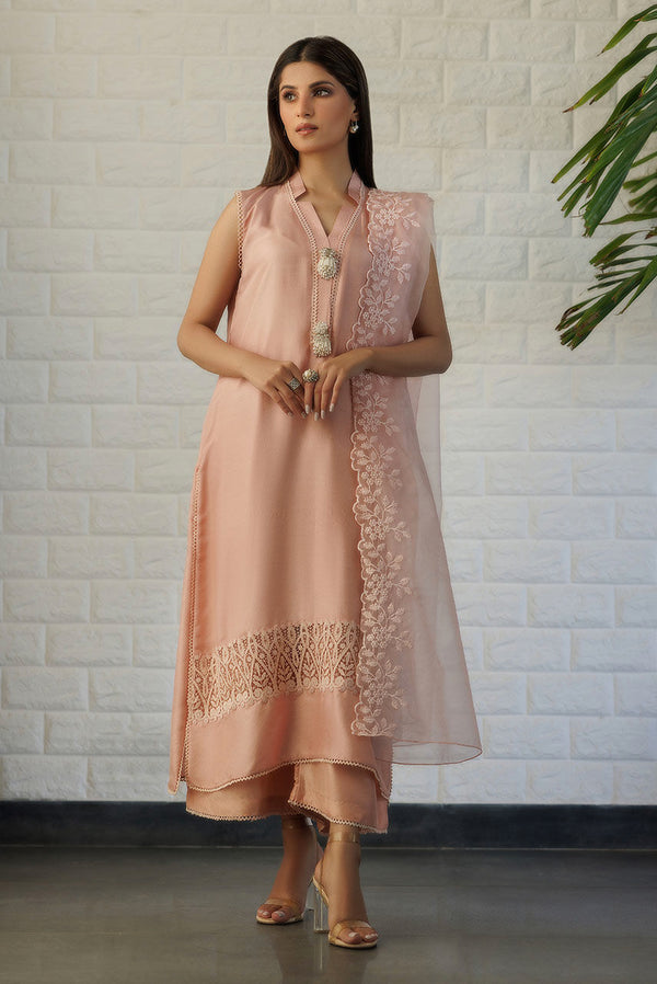 Deepak Perwani | Eid Edit 24 | KUT291 - Hoorain Designer Wear - Pakistani Ladies Branded Stitched Clothes in United Kingdom, United states, CA and Australia
